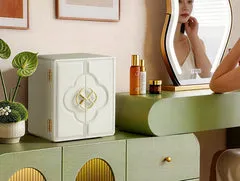 Vlando Quiet Luxe Atelier Bloom korurasia keinonahka