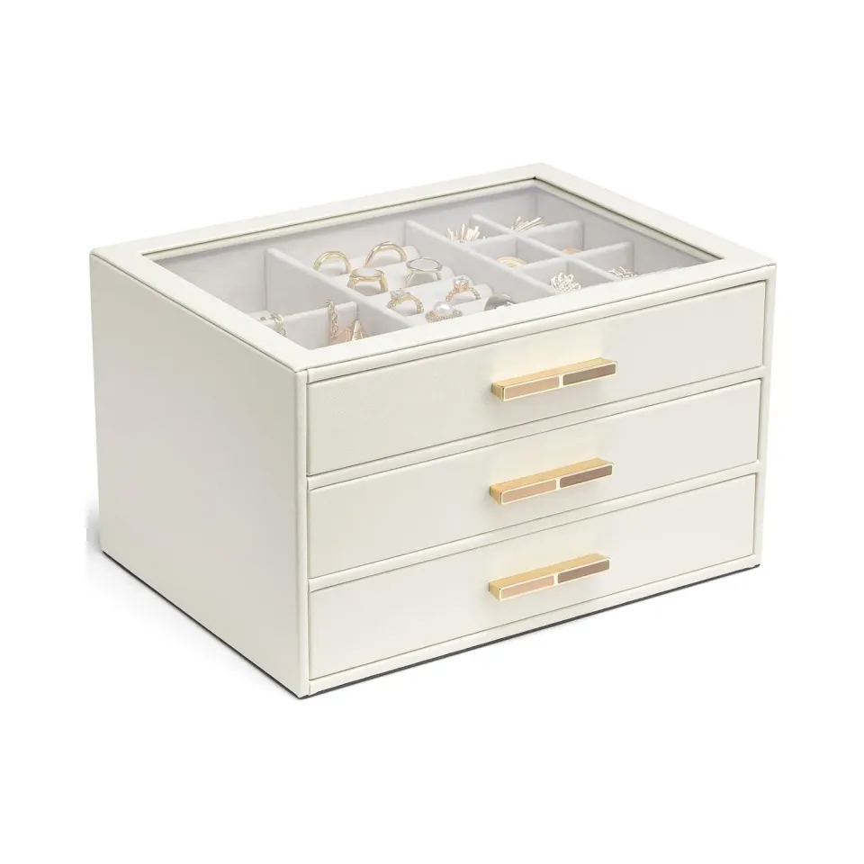 Vlando Cinderella-3 korurasia, Quiet Luxe